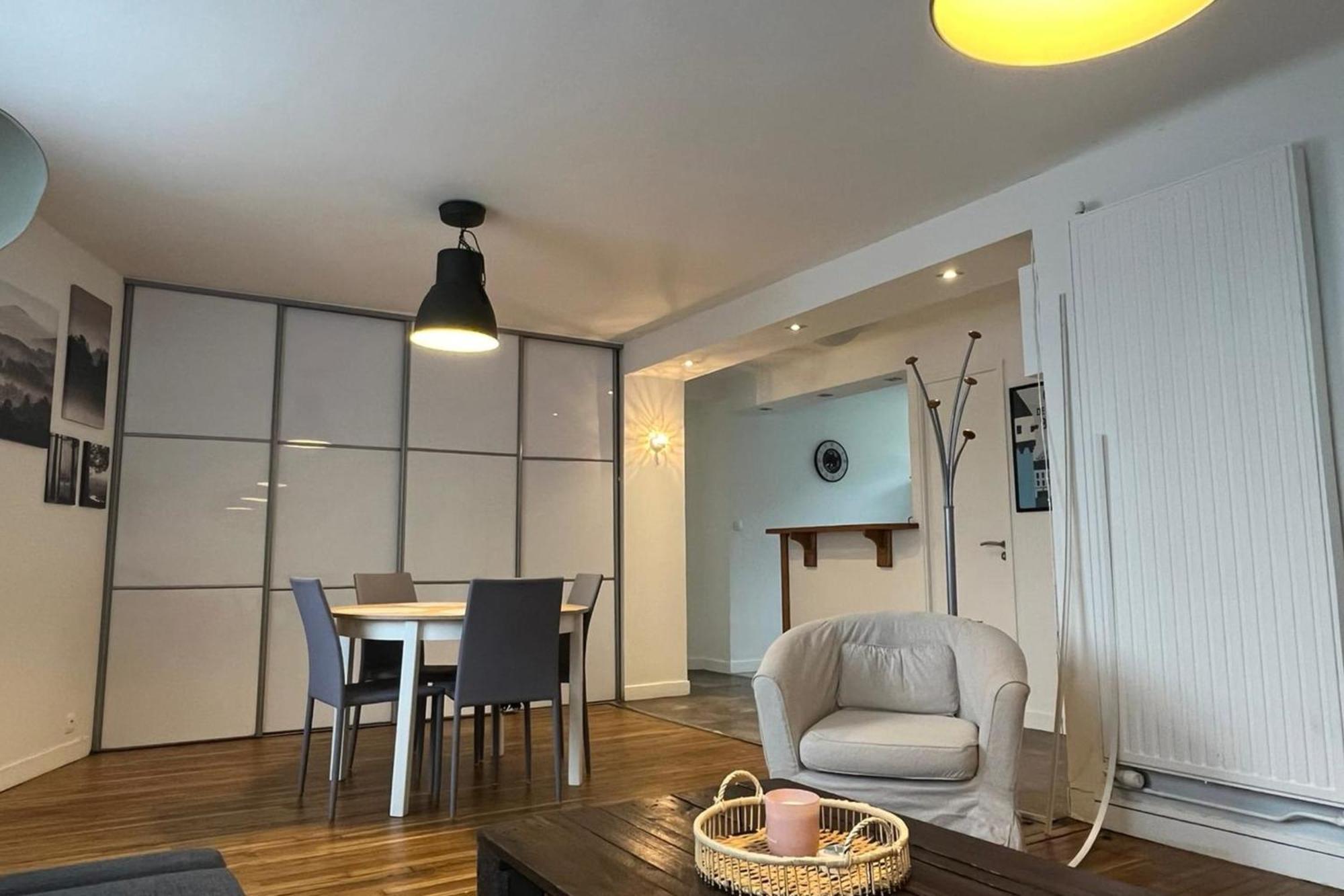 Charming Cozy Nest In Nantes Lägenhet Exteriör bild